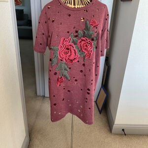 Women's Local Lab Distressed Rose T-Shirt Dress Red/Green Size XL#0017